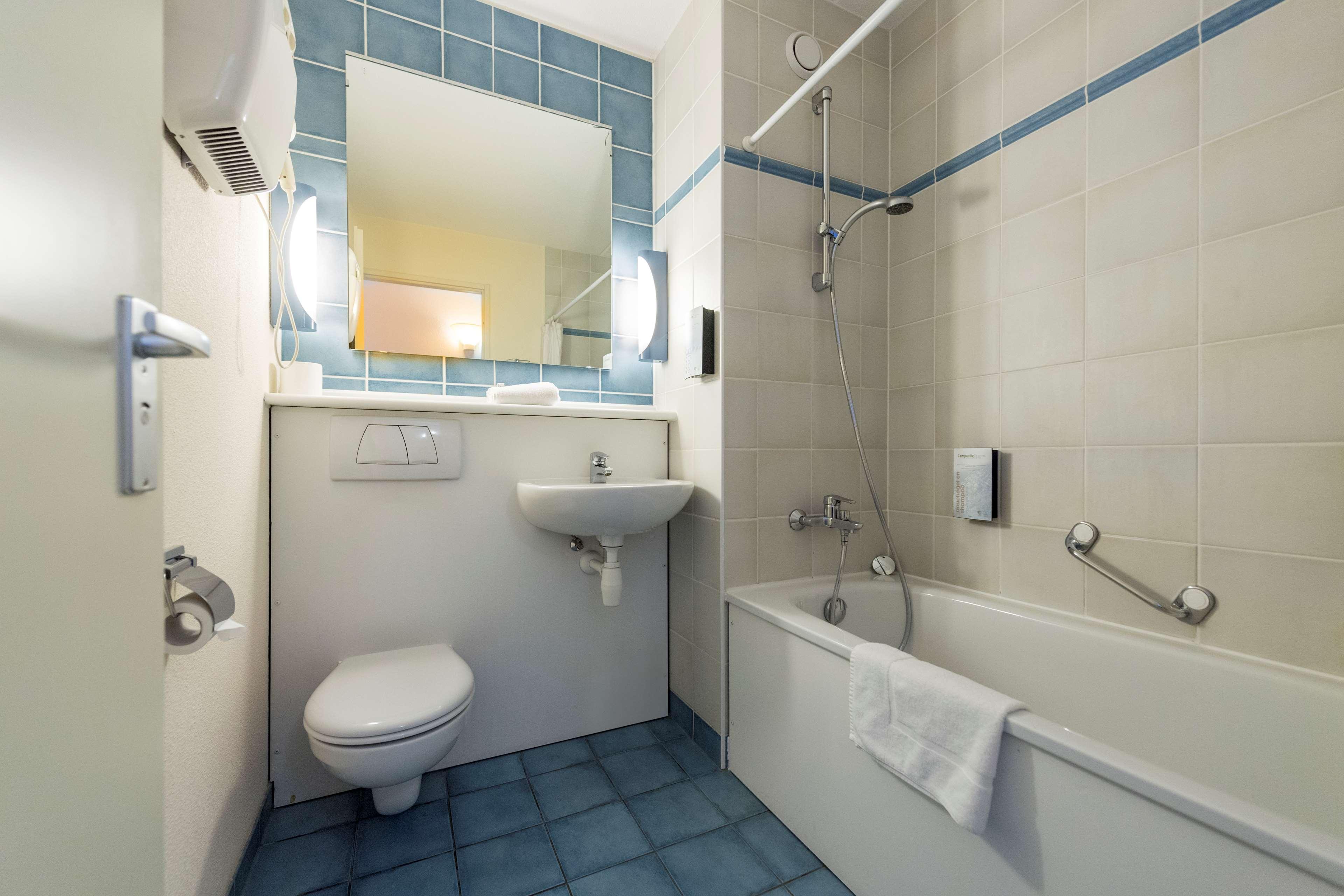 Campanile Hotel & Restaurant Rotterdam Oost Экстерьер фото