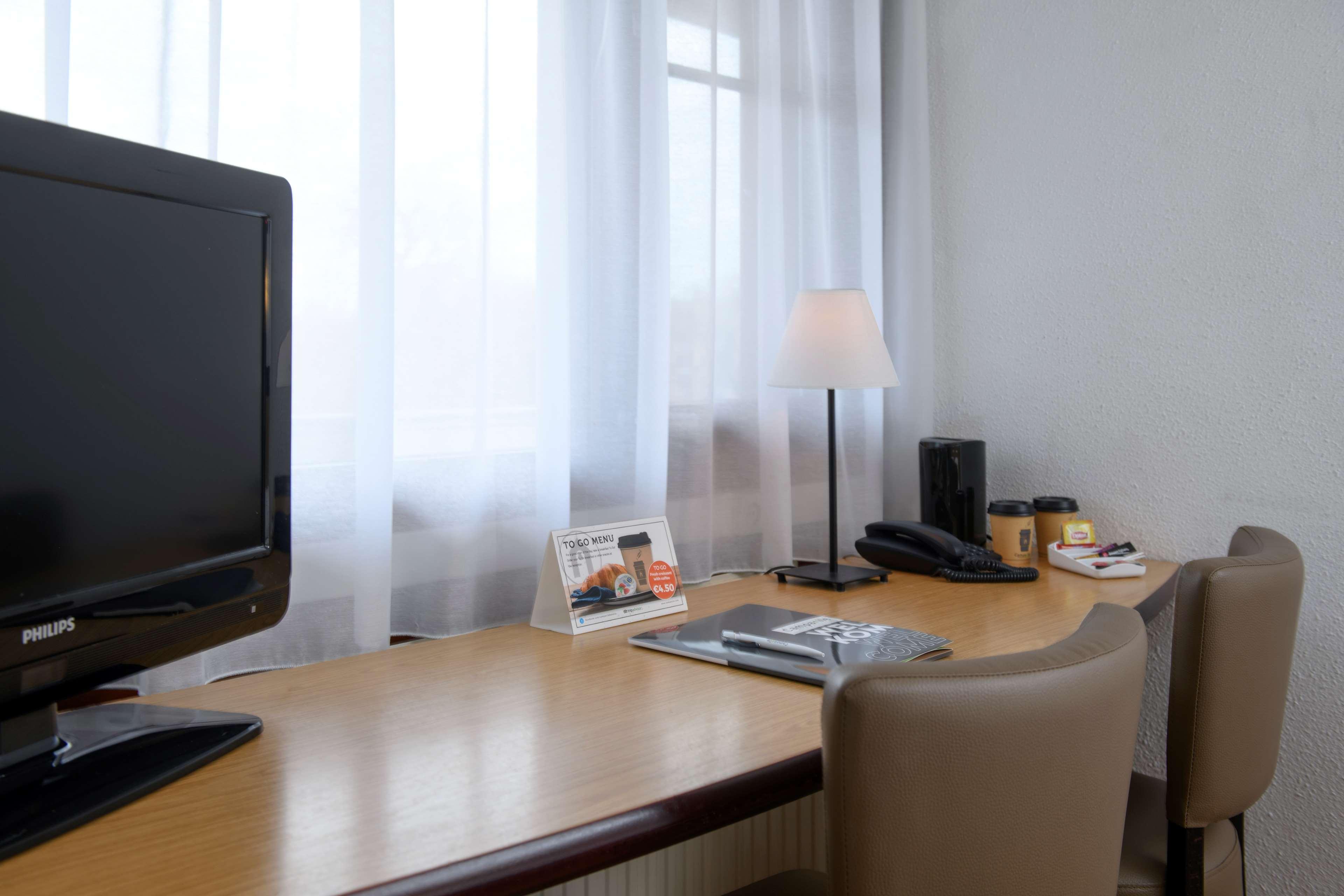 Campanile Hotel & Restaurant Rotterdam Oost Экстерьер фото